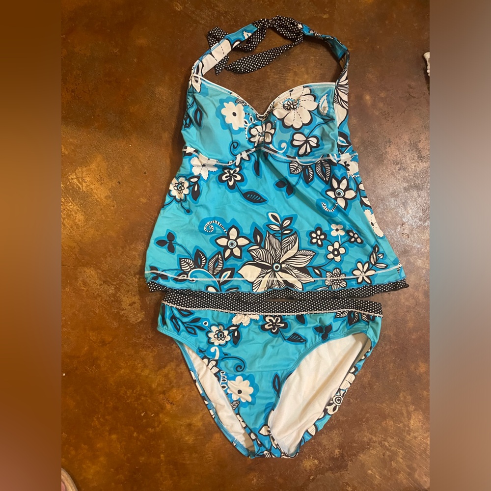 swimsuit
